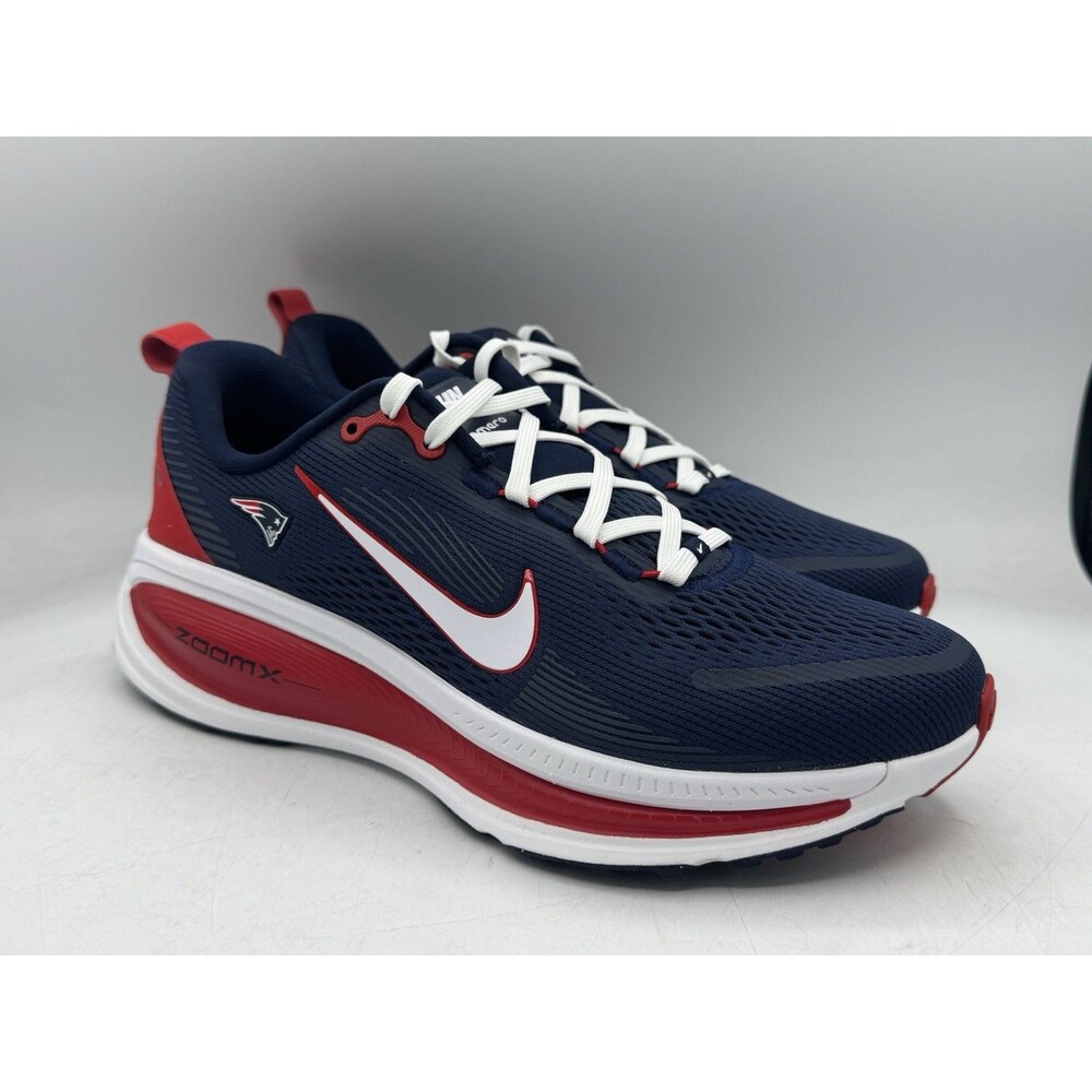Nike Vomero 18 Patriots  Navy White Running Shoes IQ6014-400 Men’s Size 8.5